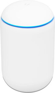 Ubiquiti UniFi Dream Machine фото